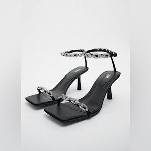 🆕(NWT) ZARA Rhinestone Chain Heels. Size US 11. ***SEE DESCRIPTION***